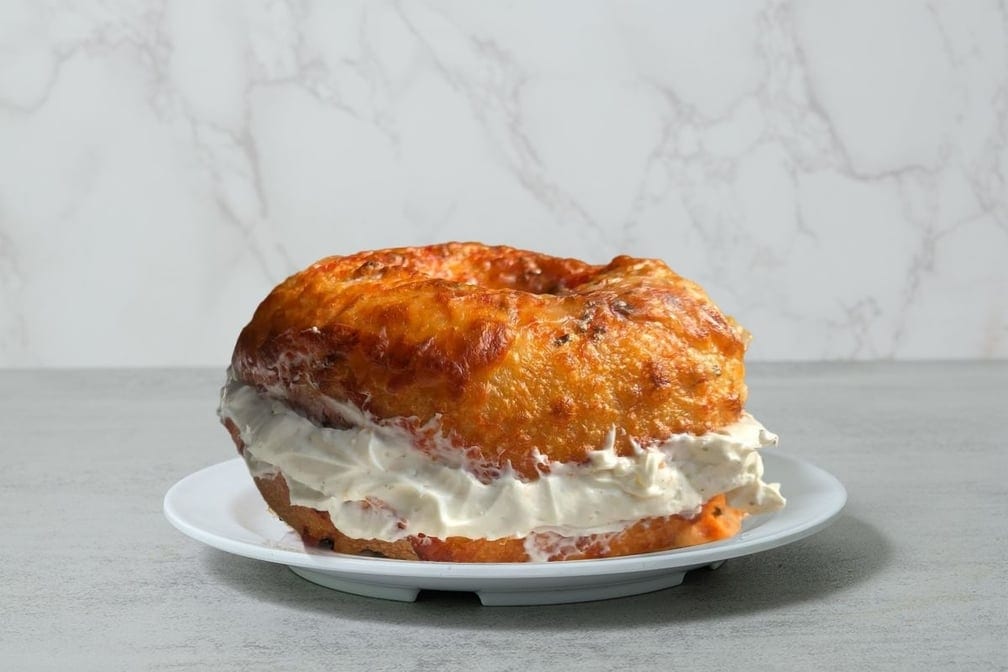 Jalapeno Cheddar Bagel W/ Schmear.